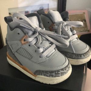 Nike Jordan’s Spike Lee Retro 4